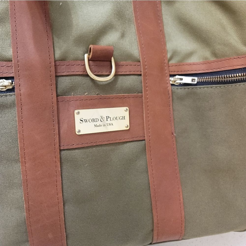 SOLD Sword & Plough Small Green Tote Bag - Picture 7 of 9